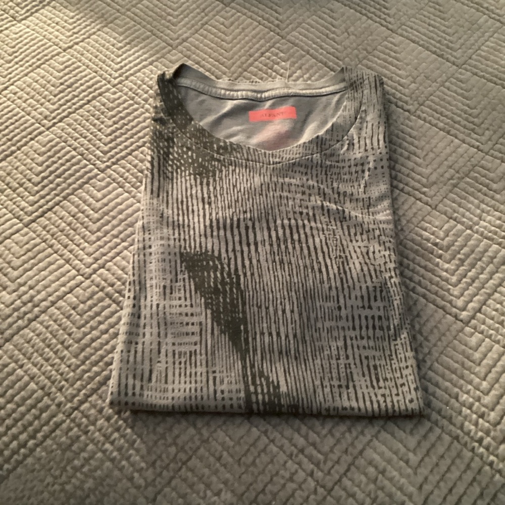 Alfani Gray Patterned T-Shirt, size L. 365
